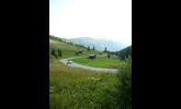 Tak jo, už stoupáme na Passo Pordoi.